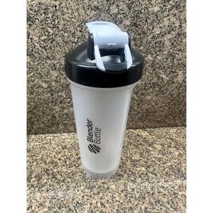 BlenderBottle Classic V2 28 Oz Shaker Bottle Black Lid Clear BPA-Free Protein